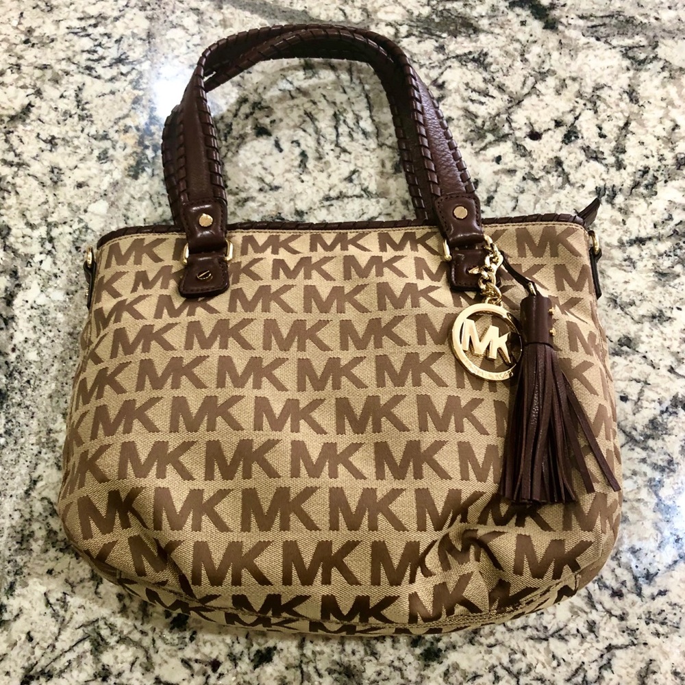Michael Kors “Bennet” Satchel